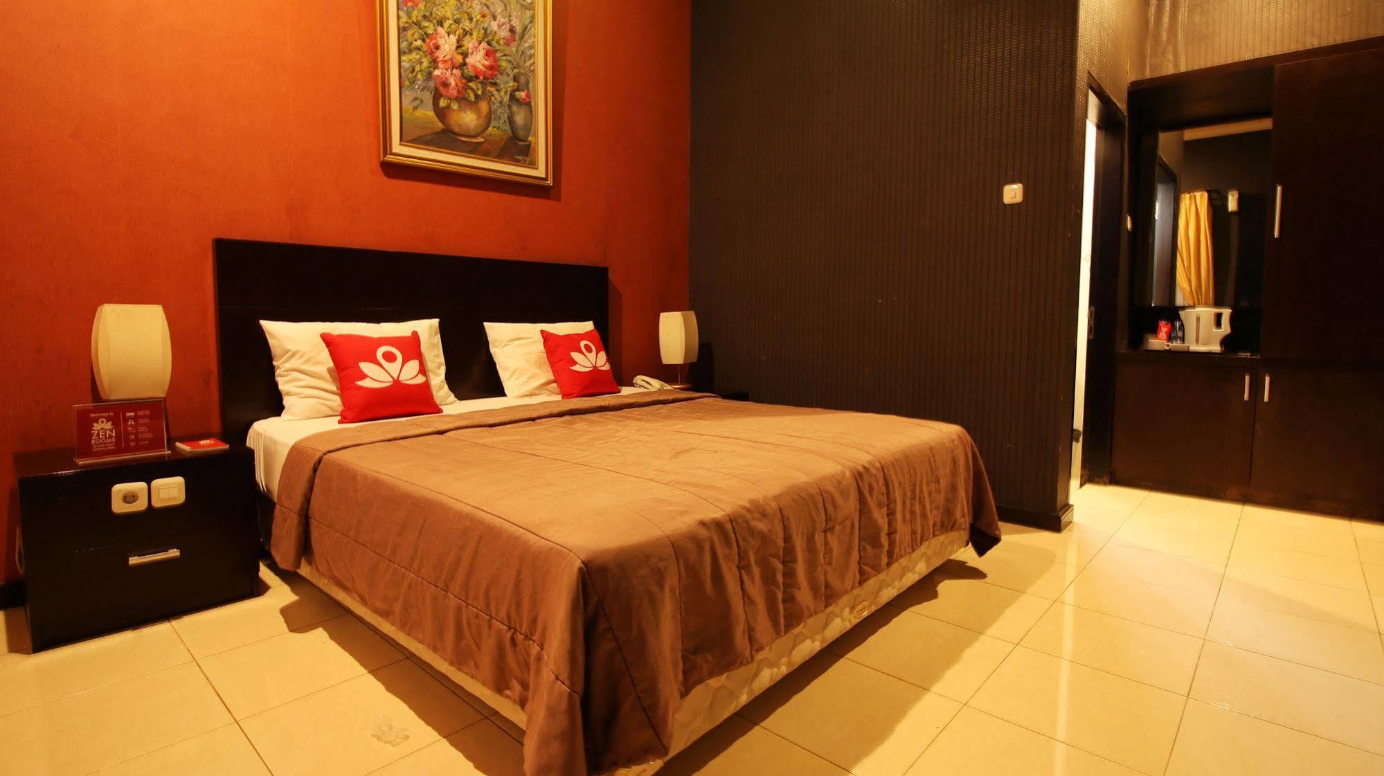 Zen Rooms Grand Hotel למבאנג מראה חיצוני תמונה
